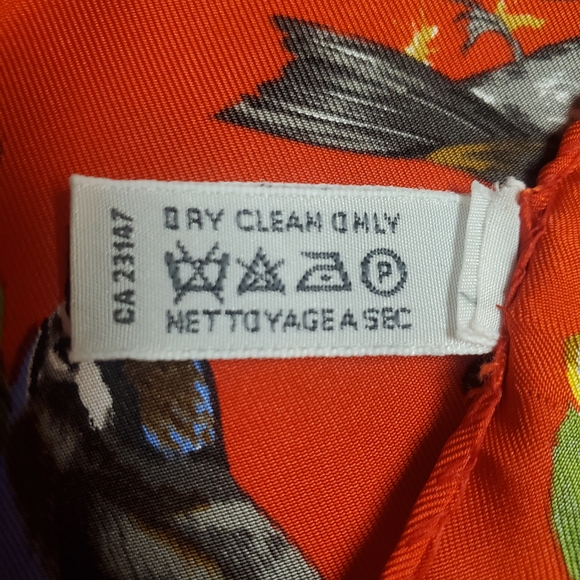 100% Silk Bird Print Scarf. 34" x 34". Orangish Red w/ Multicolor Birds - Picture 4 of 13
